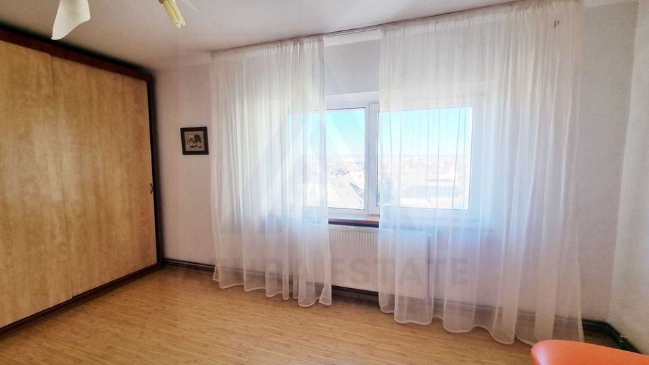 Apartament 3 camere 73 mp utili cu balcon si boxa zona Terezian - Poză 3