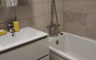 Apartament 3 Camere / Loc De Parcare / Selimbar - Poză 8