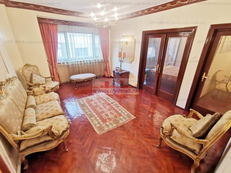 Vanzare apartament doua camere Piata Roamana Amzei - Poză 1