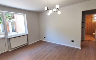 Apartament 2 camere, etaj 1, renovat complet, ultracentral - Poză 3