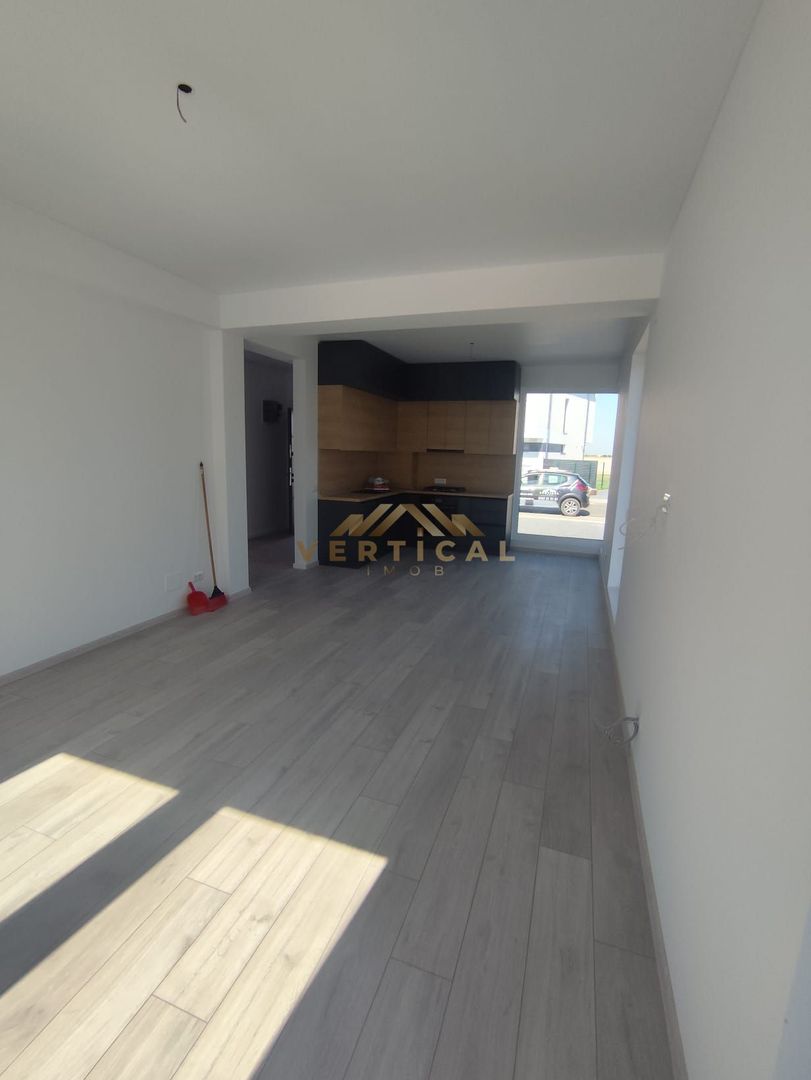 casa in comunitate - Poză 5