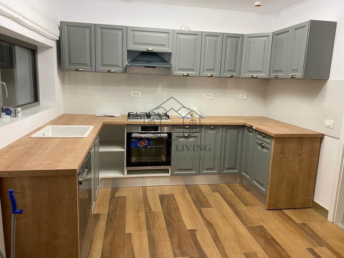 Vila de lux langa lacul Grivita in ansamblu exclusivist - Poză 3