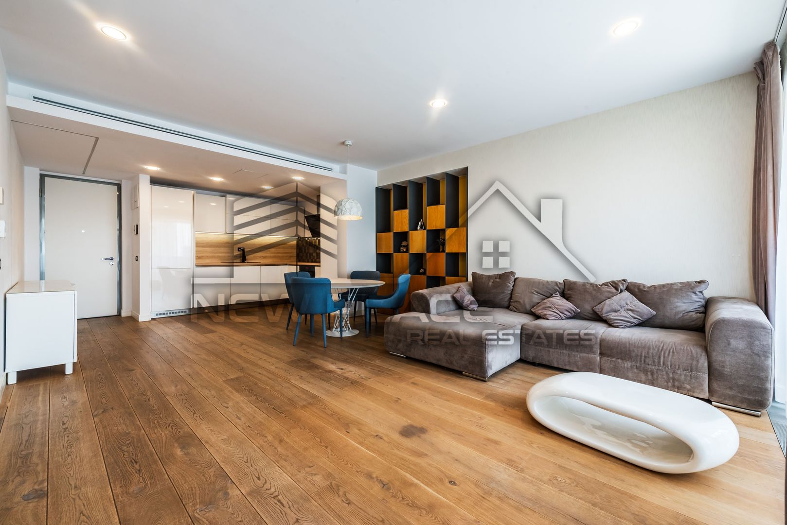 Cortina Residence | Exclusivitate | 950 Eur+TVA | Mobila Rovere | LUX - Poză 3