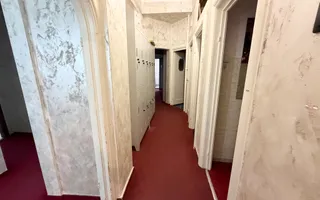 SPATIU 140 MP | 7 CAMERE | PARTER INALT | IDEAL ACTIVITATI COMERCIALE - Poză 12