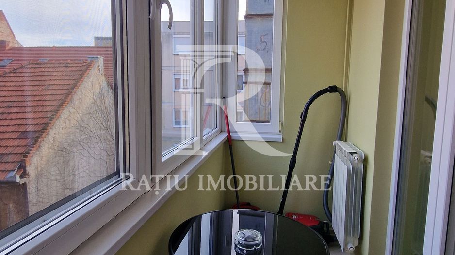 Apartament cu 2 camere | Ultracentral | Oradea - Poză 9
