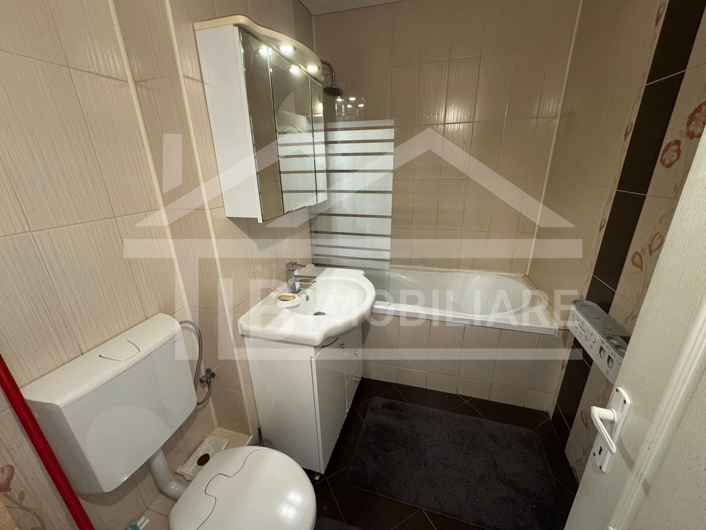 Apartament cu 3 camere, 65mp, parcare, Zona Unirii - Poză 8