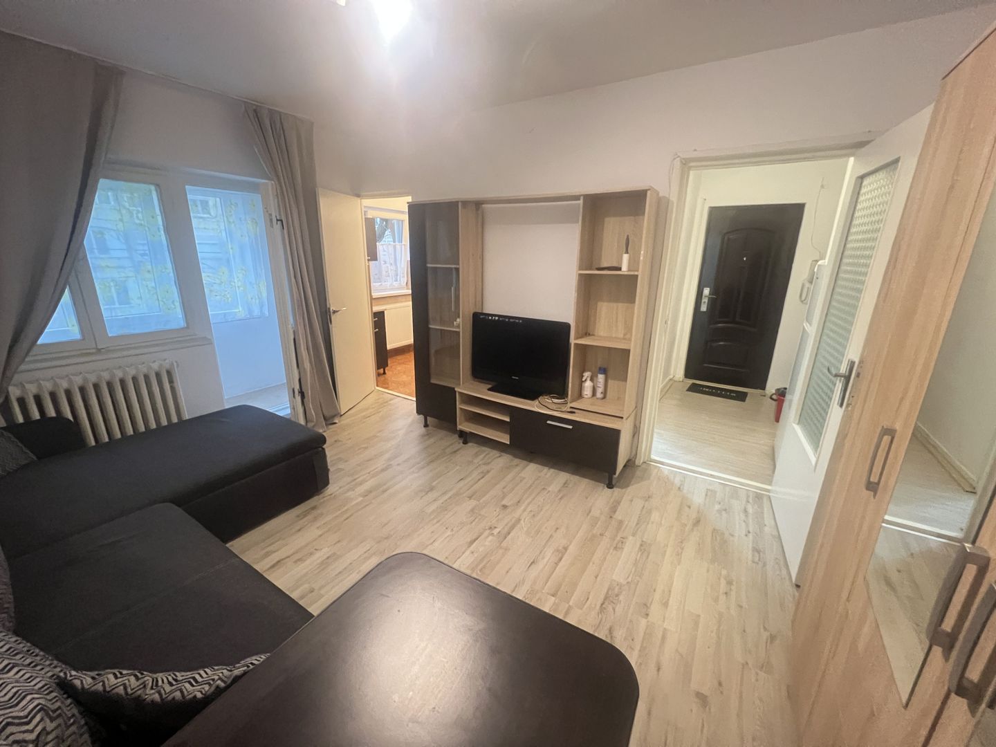 1 camera etaj 1 zona Timocului, 4 apartamente pe nivel - Poză 5