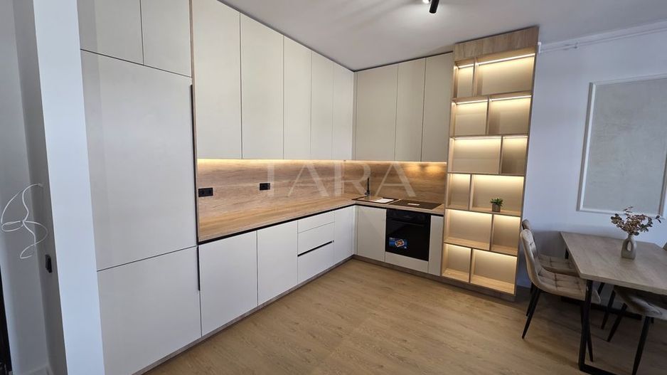 Apartament nou, finisat și utilat complet, cu balcon generos. - Poză 2