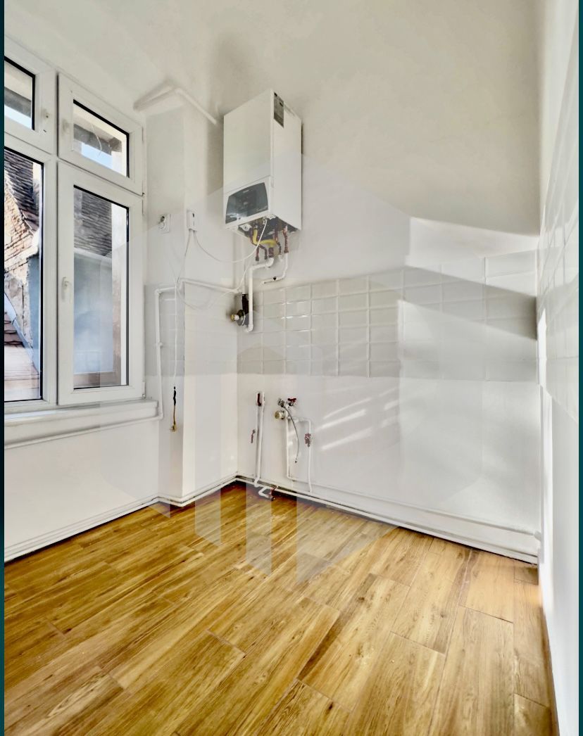 Apartament 2 Camere Ultracentral, Complet Renovat / Investitie - Poză 4