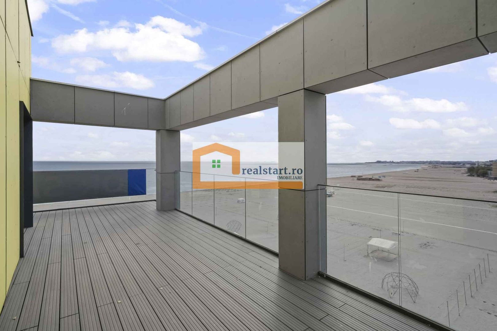 Vedere directa la Mare, Prima linie, Penthouse tip Duplex, bloc Boutique - Poză 30