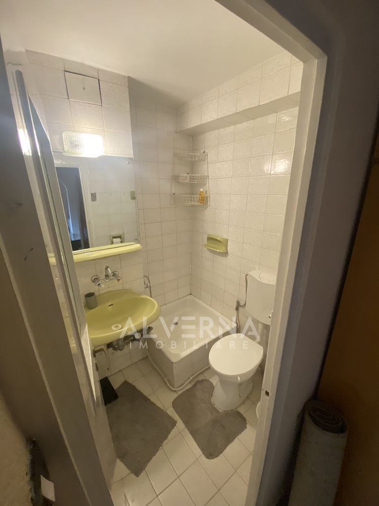 Apartament 4 camere | 90 mp | 2 balcoane | zona Bd.  Nicolae Titulescu - Poză 6