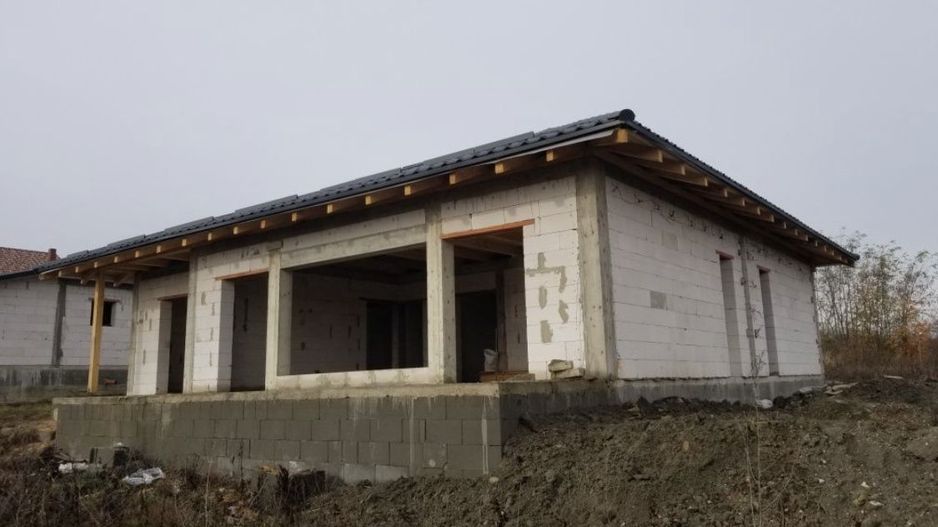 Vand casa cu mandarda in Vetis! - Poză 3