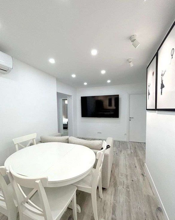 3 Bedroom Apartment | Unirii-Bd. Corneliu Coposu | Own heating plant - Poză 5