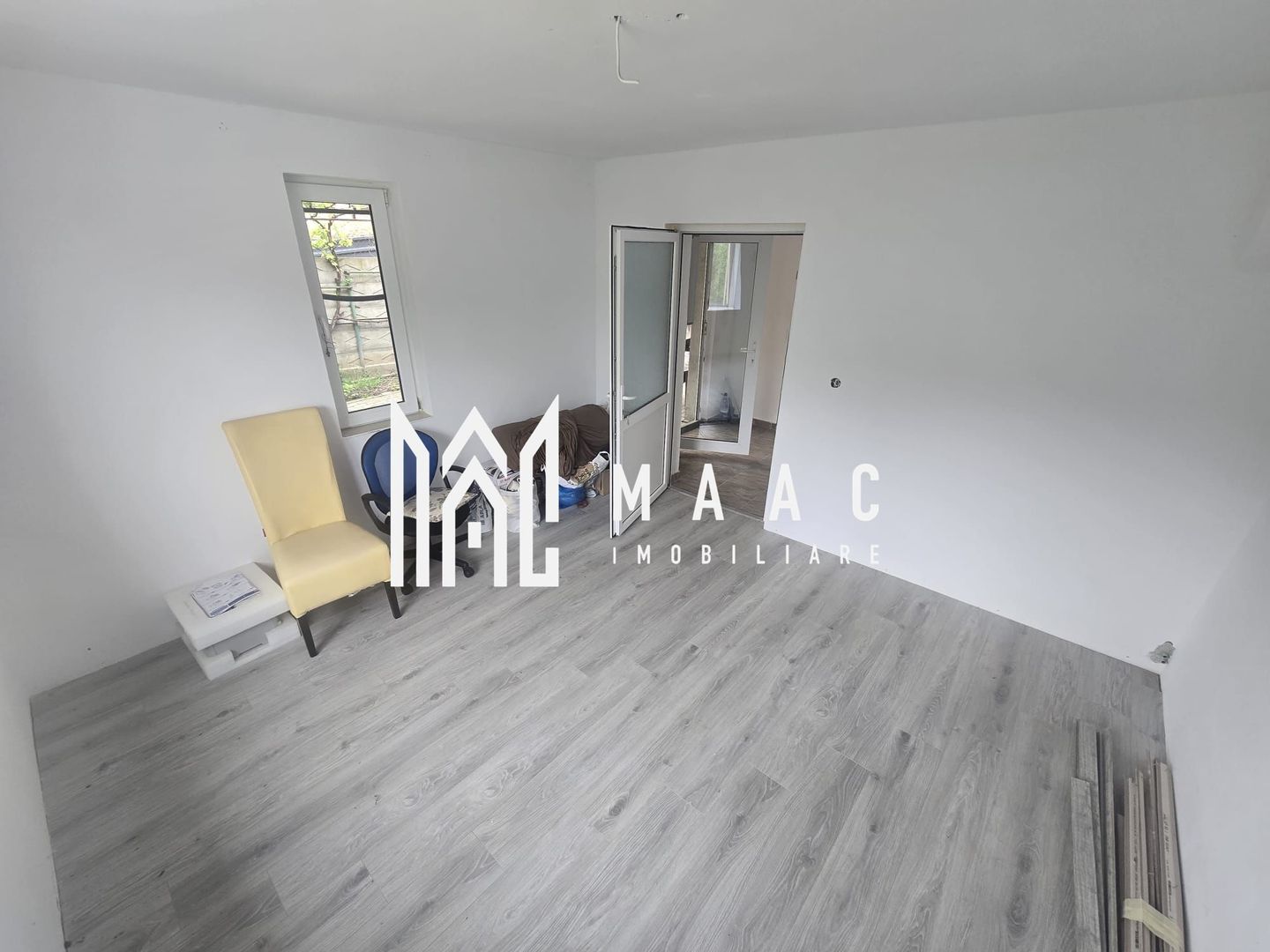 Casa de vanzare 3 camere Aciliu - Poză 3