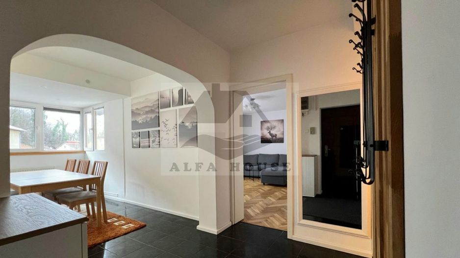 Apartament cu trei camere, Central Brasov - Dealul Melcilor , etaj 1 - Poză 3