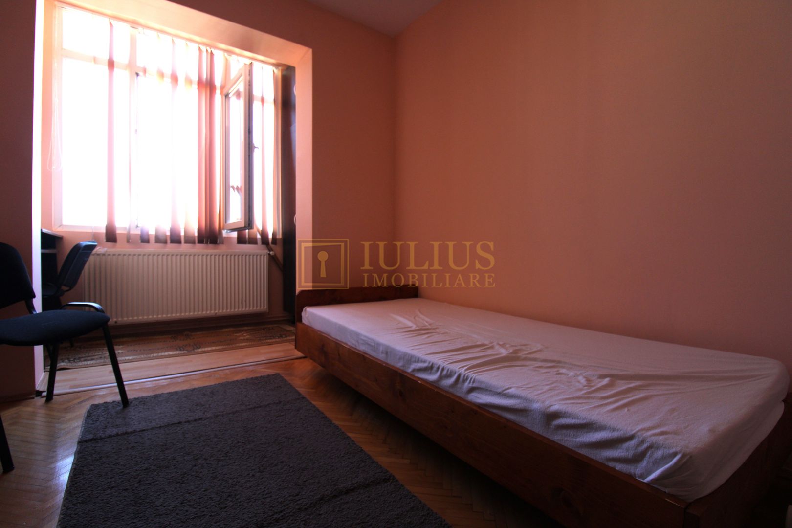 2 camere, centrala proprie, aer conditionat. - Poză 12