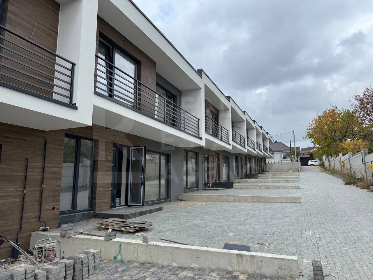 Vânzare, casă, 2 nivele, 3 camere, strada Prieteniei, Grătiești - Poză 3