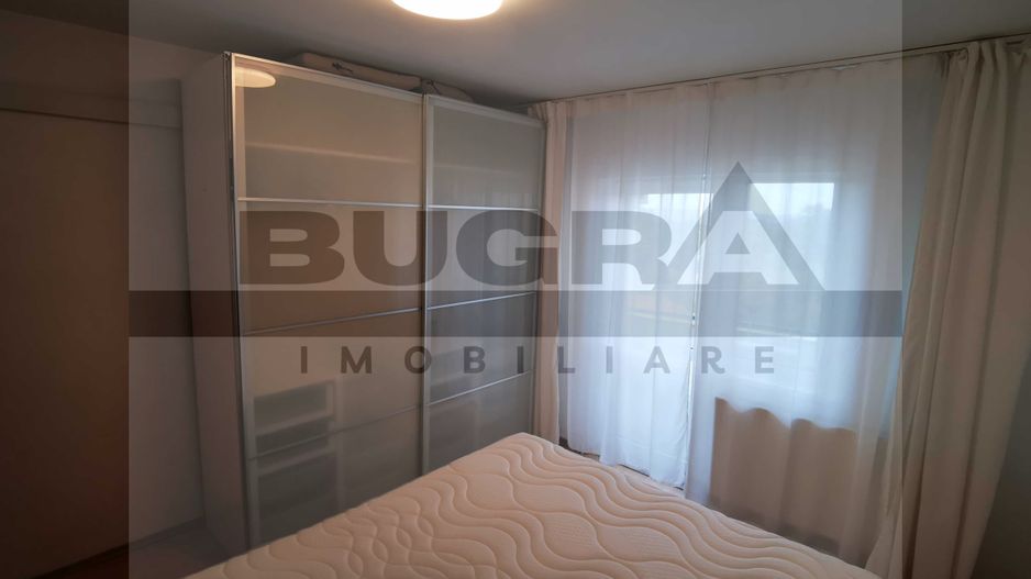 Apartament de 2 camere, decomandat, zona UMF - Poză 2