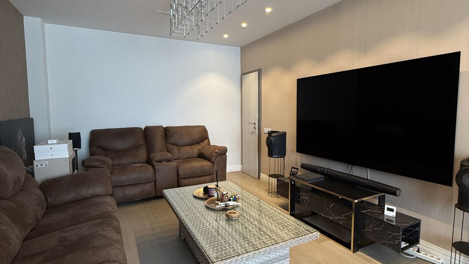 Casa de vânzare PREMIUM in Selimbar - Poză 2