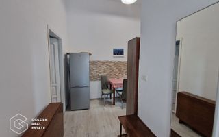 Apartament o cameră, tot confortul, zonă centrală - Poză 4