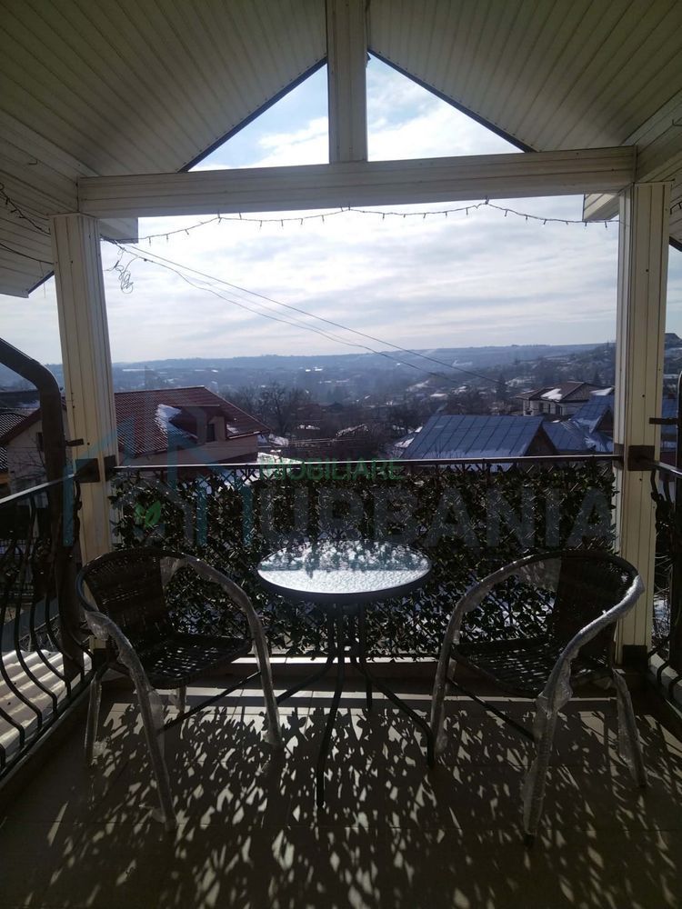 Inchiriez mansarda la casa - Poză 6