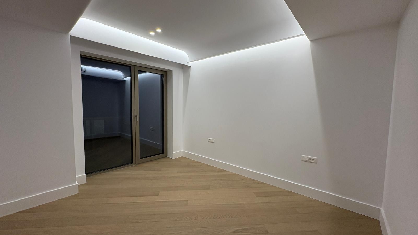Apartament 2 camere cu parcare subterana - Poză 2