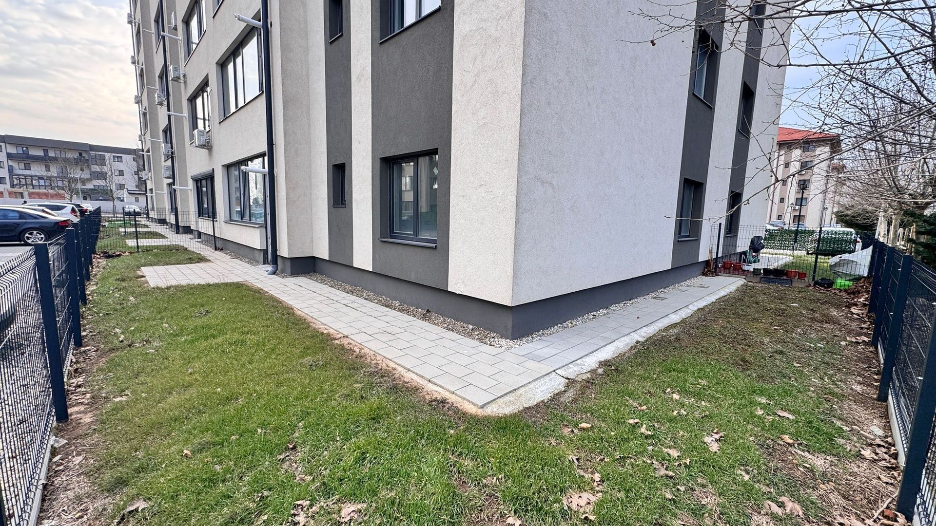 AP. 3 CAMERE PLATANI RESIDENCE, CURTE 74 MP, LOC PARCARE, COMISION 0% - Poză 1