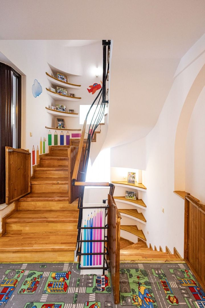 Vila de inchiriat | pretabil gradinita sau after school| Parcul Carol - Poză 8