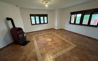 VILA  - ARADULUI. -British - Poză 21