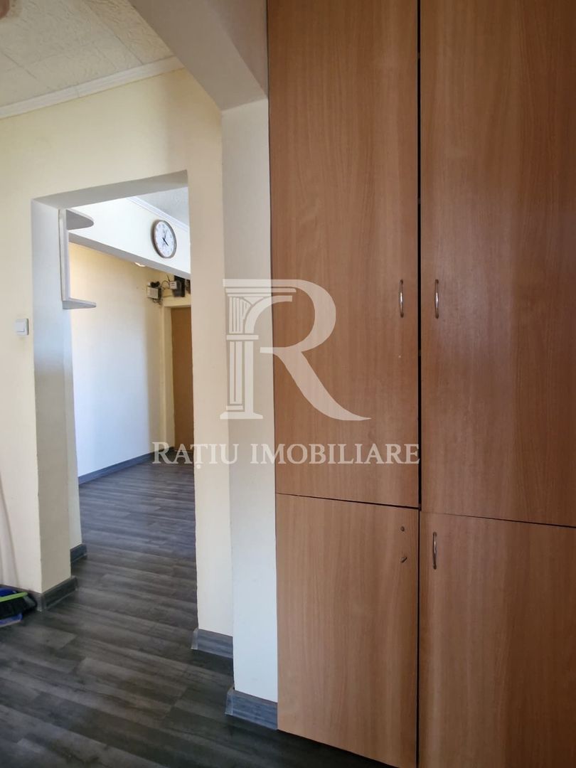 Apartament cu 3 camere de vanzare | Zona Nufarul | Oradea | - Poză 12