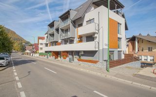 Apartament premium tip vilă, cu terasă de 70 mp, garaj | Răcădău - Poză 1
