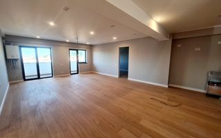 Penthouse 3 camere - Zona 1 Mai - Poză 2