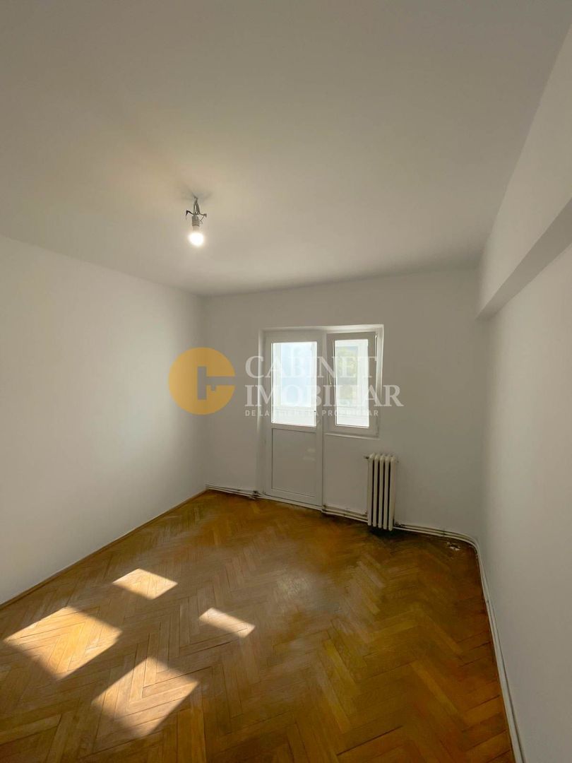 4 camere decomandat - 79 mp - Zona Galata - Poză 4