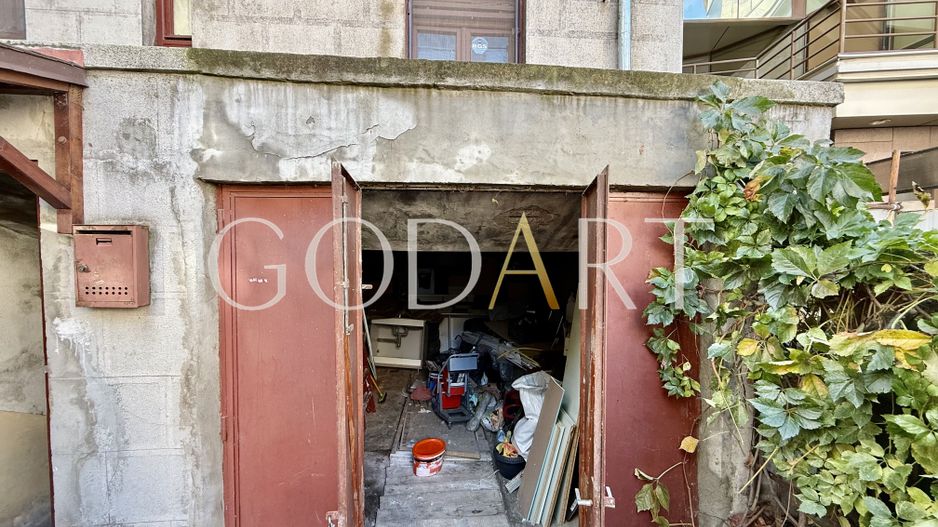 Apartament in vila | Ultracentral | 2 intrări | Garaj 30 mp | Renovat - Poză 21