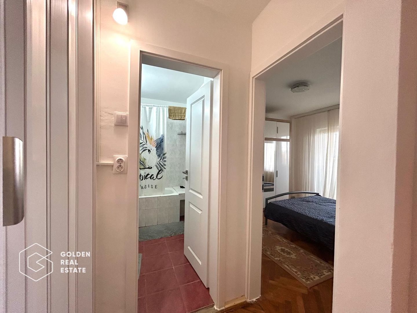 Apartament cu 3 camere, etaj 3, zona 300 Micalaca - Poză 11