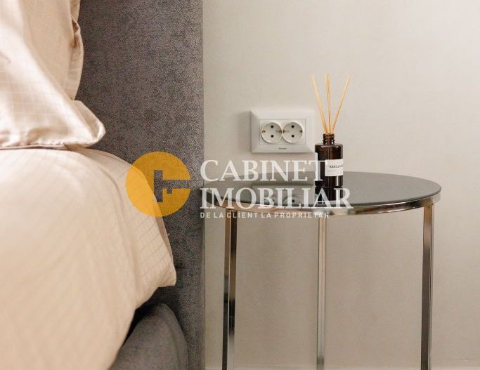 APARTAMENT 1 CAMERA SITUAT IN COPOU - Poză 6