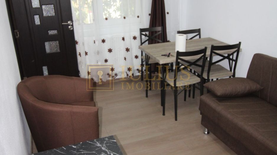 la 3-5 minute de Spitalul Judetean, Complex, centrala proprie, renovat recent - Poză 9
