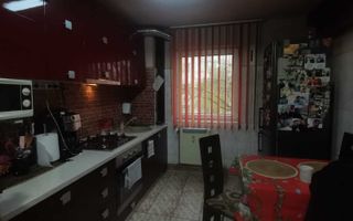 3 camere etaj 2 Circumvalatiunii -Iulius Mall - Poză 1