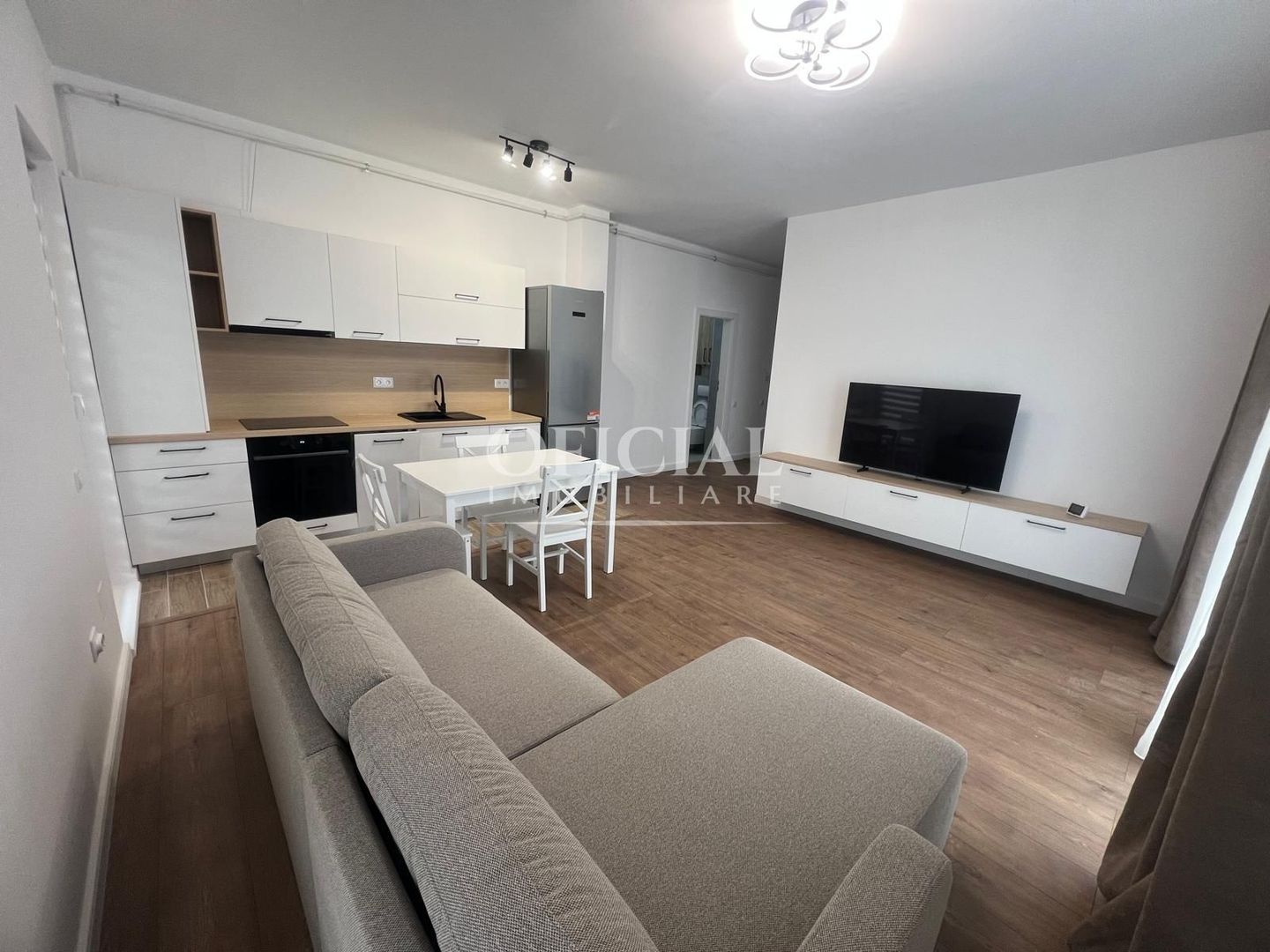 Apartament 2 camere | Garaj | Terasa 20 mp | Lift | Eroilor - Floresti - Poză 1