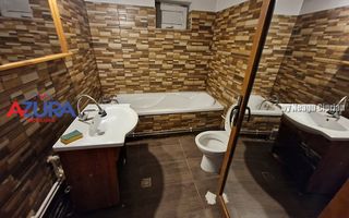 Casa Parter, Calea Campulung, DN, Slava Zaris - Poză 1