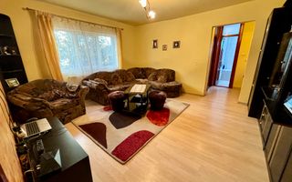 Apartament semicentral 2 camere parter 52 m² - Poză 2