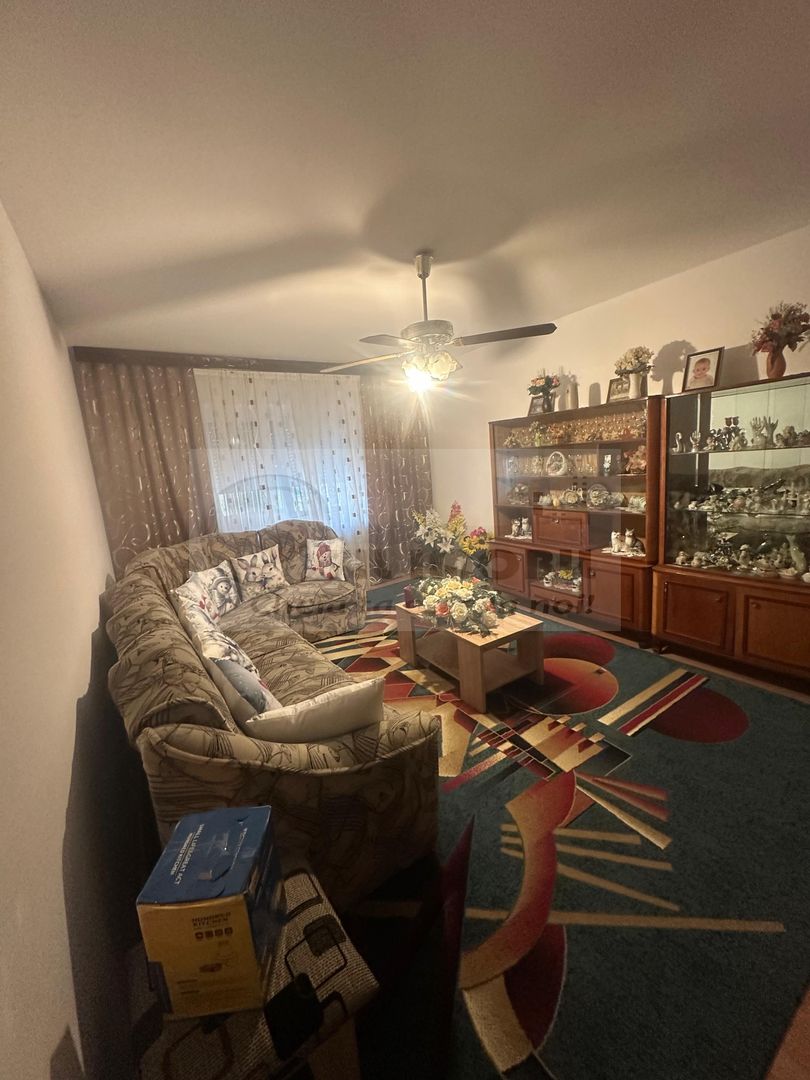 APARTAMENT 3 CAMERE DECOMANDAT FRUMOASA  NICOLINA  135000 EURO - Poză 11