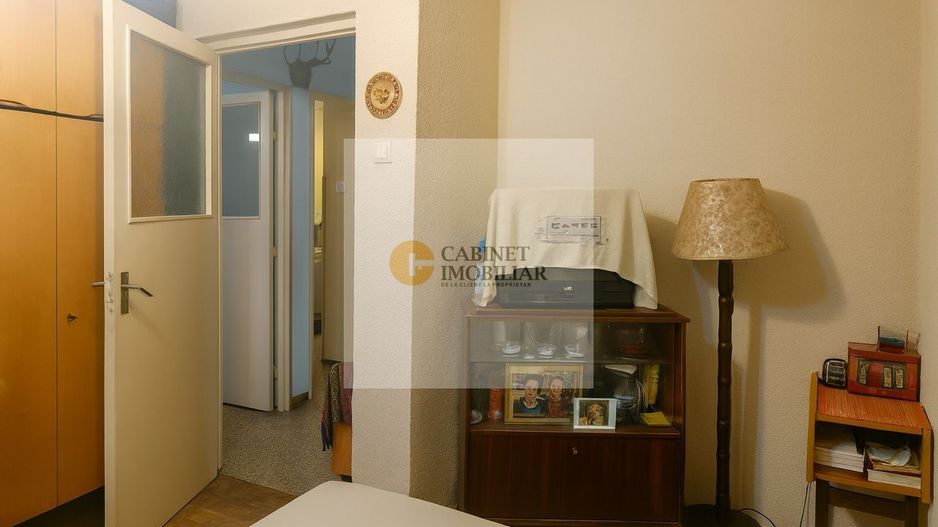 2 camere | Sala Palatului- Cismigiu |  Se vinde nemobilat | Decomandat - Poză 12
