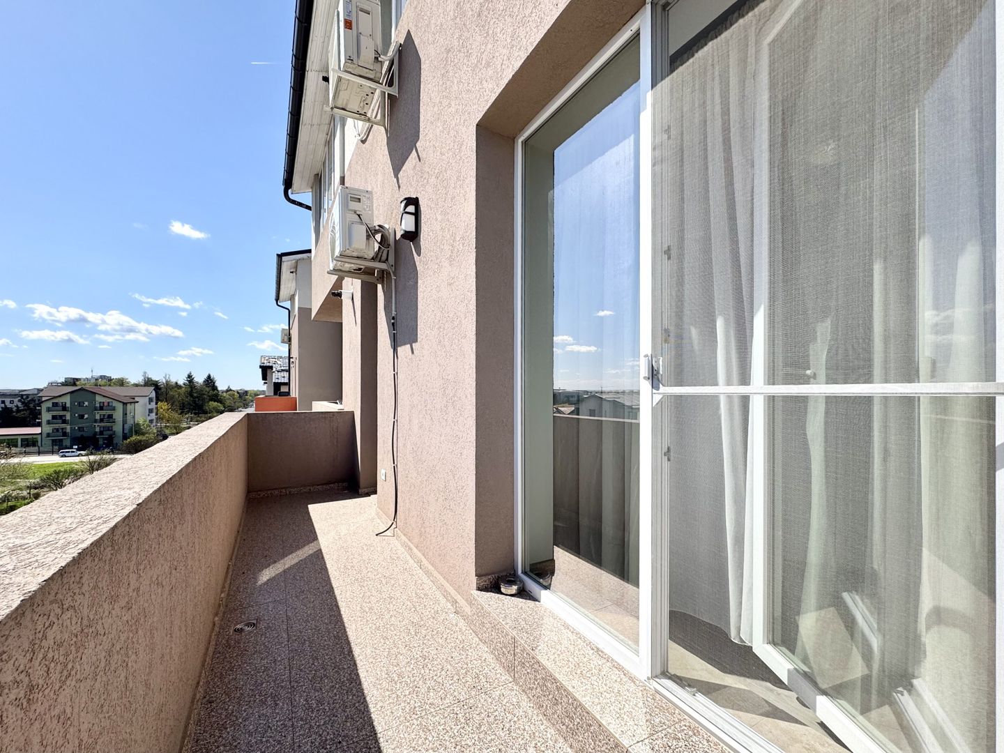 Apartament 2 camere Giroc zona Esso, bloc cu lift - Poză 26