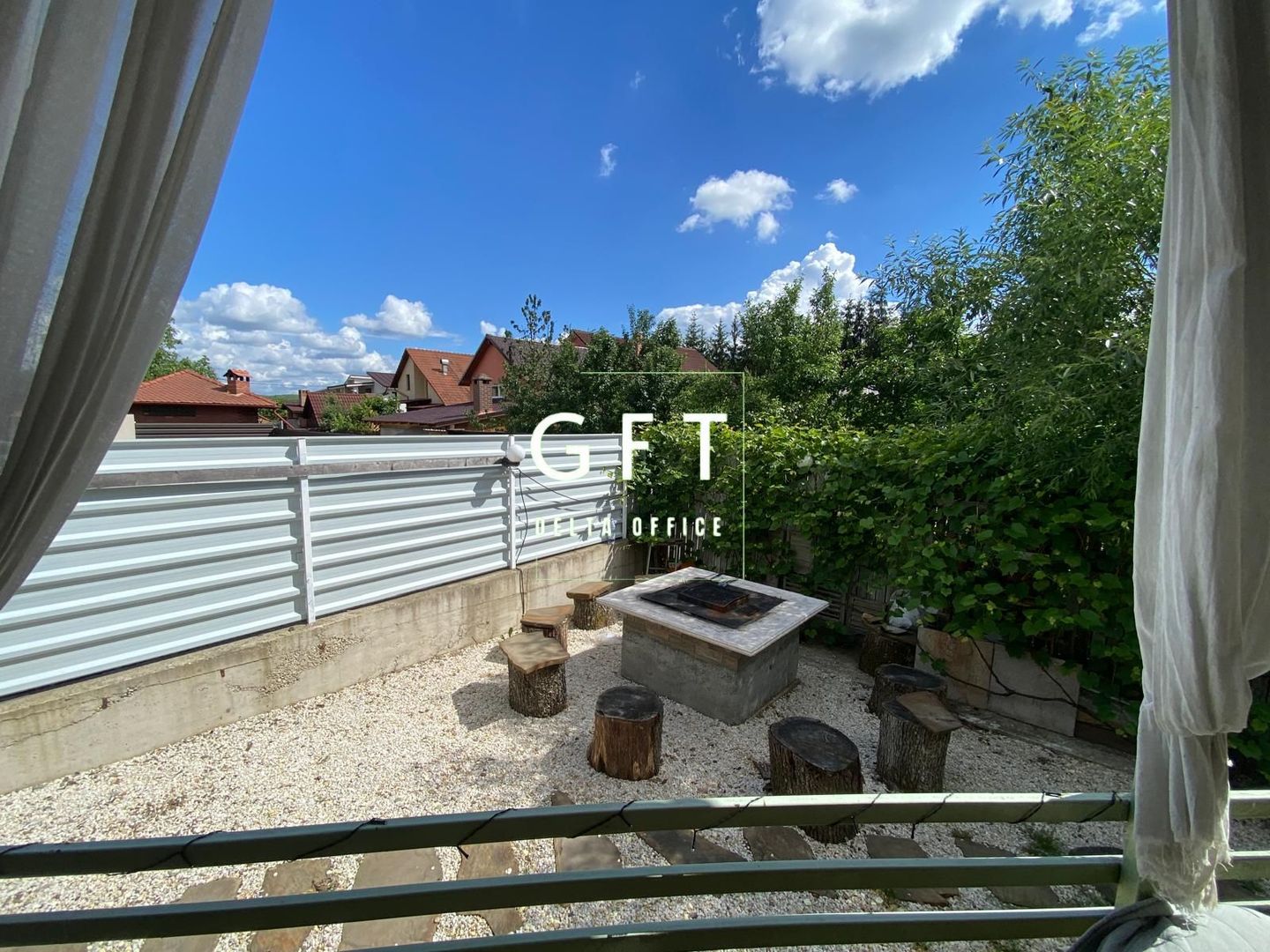 PRET REDUS!!! Vila de lux, P+E+M, piscina, 7 minute de centru Bistritei - Poză 20