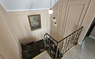 Vila Moderna cu 5 camere, garaj si 921 mp de curte, in Tocile - Poză 9