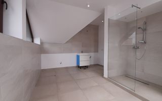 Spatiu de birouri deosebit - 160 mp - Poză 12