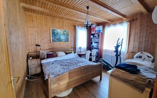 Casa din lemn D+P+M de 400 mp utili si teren 3.000 mp zona Faget - Poză 9