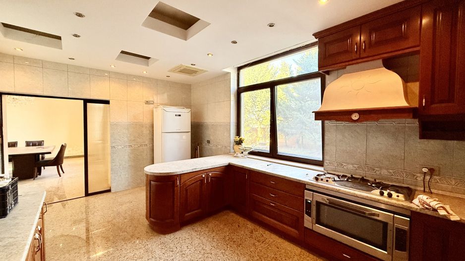 Duplex 14 camere Pantelimon Cernica 864 mp desfasurati - Poză 16