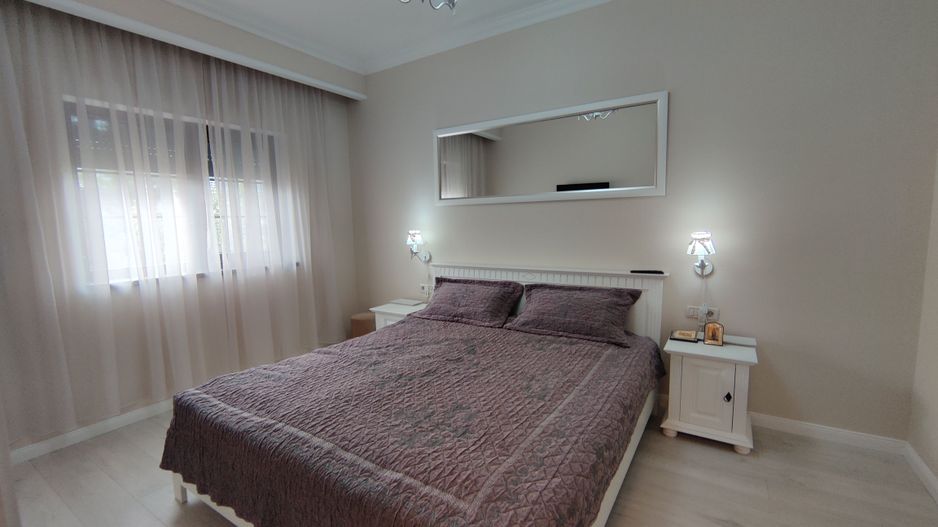 CASA  DEOSEBITA LA  SACALAZ IN SUPRAFATA DE 153 MP - Poză 12